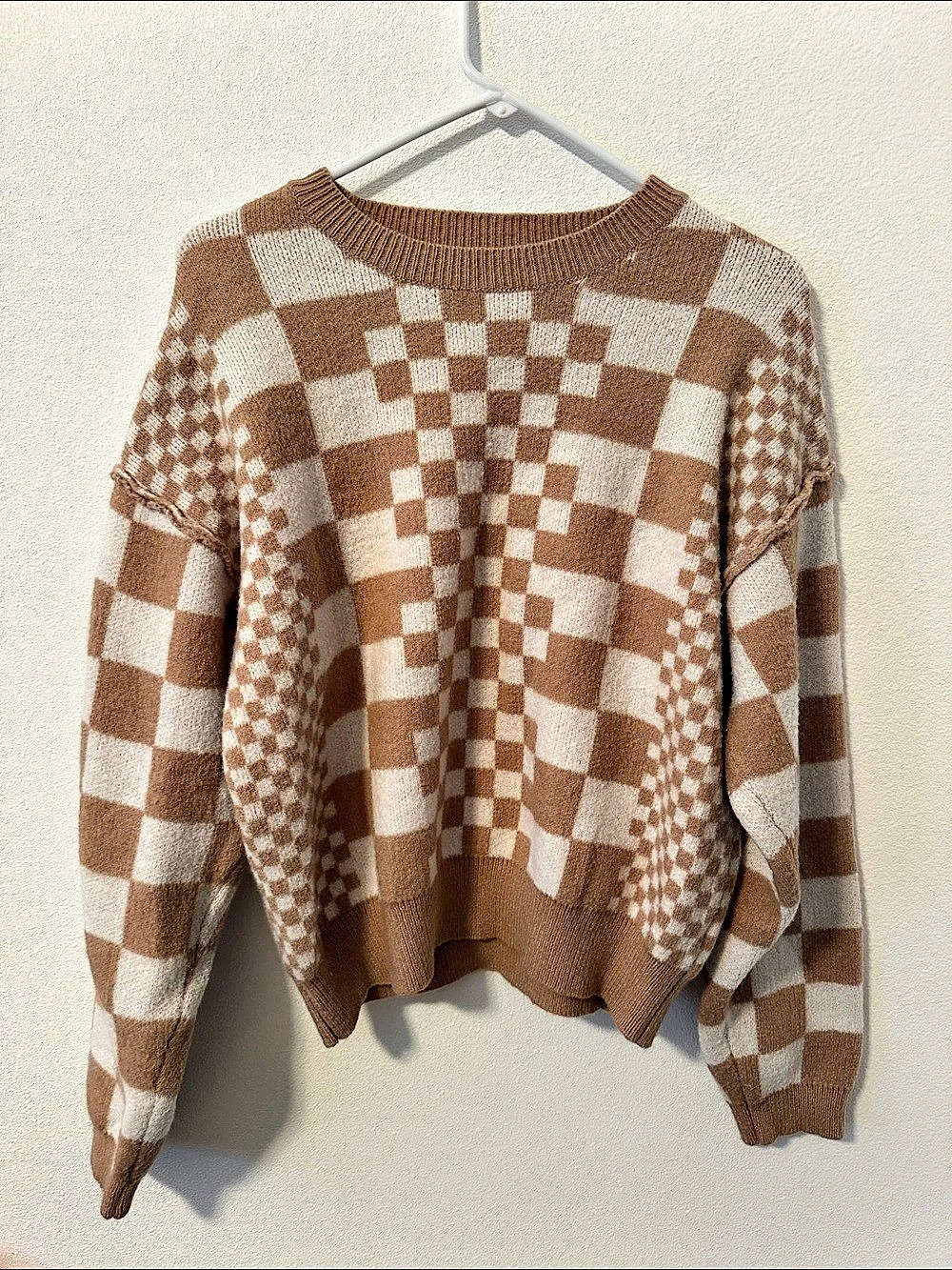 Checkered Sweater in Brown & Cream Size Medium